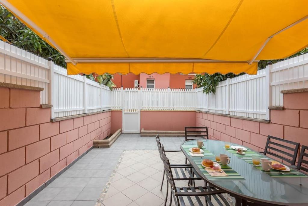 Con Terraza Y Piscina Apartamento Maspalomas (Gran Canaria)